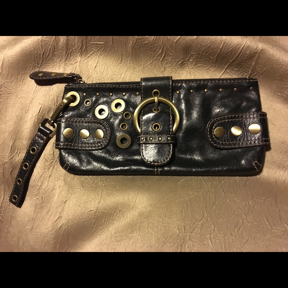 Guess black leather purse w/metal hardware accents
